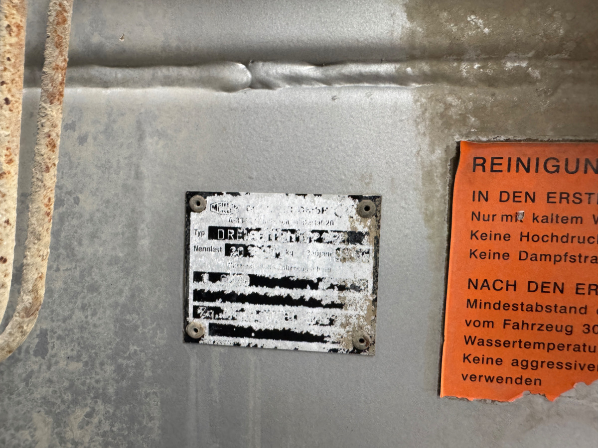 MERCEDES BENZ ACTROS 3246 C3390 - Kallurauto: pilt 5 MERCEDES BENZ ACTROS 3246 C3390 - Kallurauto: pilt 5