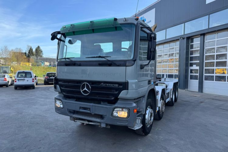 Mercedes-Benz Actros 3244 8x4 Mobas - Konkstõstukiga veoauto: pilt 1 Mercedes-Benz Actros 3244 8x4 Mobas - Konkstõstukiga veoauto: pilt 1