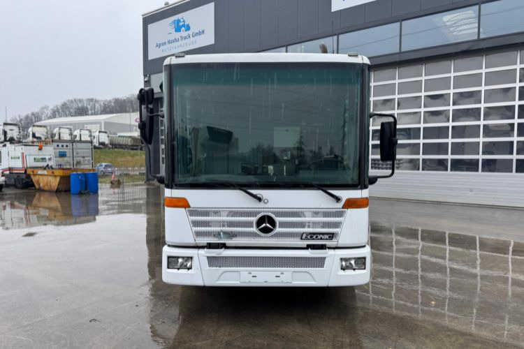 Mercedes-Benz Econic 2628 Stummer - Prügiauto: pilt 2 Mercedes-Benz Econic 2628 Stummer - Prügiauto: pilt 2