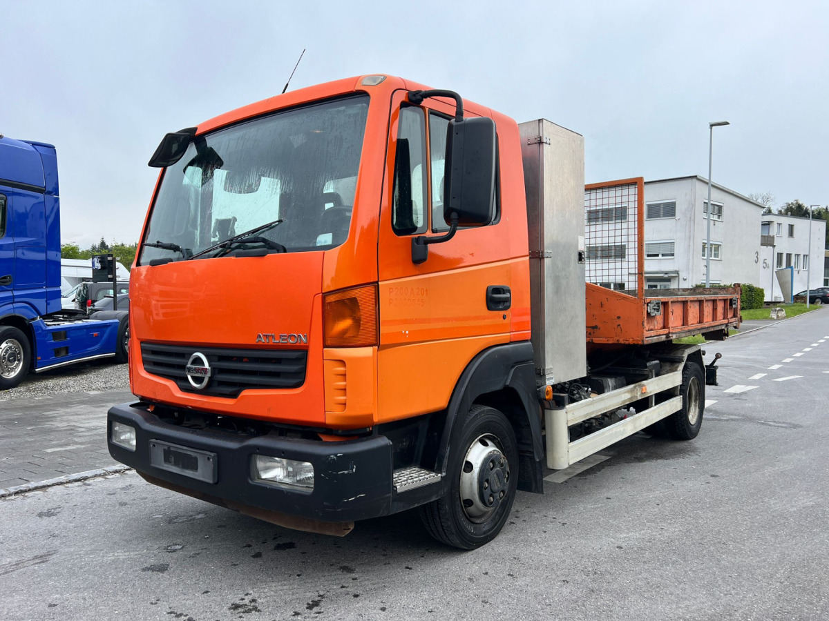NISSAN Atleon 80.19 4x2 Hooklift - Konkstõstukiga veoauto: pilt 2 NISSAN Atleon 80.19 4x2 Hooklift - Konkstõstukiga veoauto: pilt 2