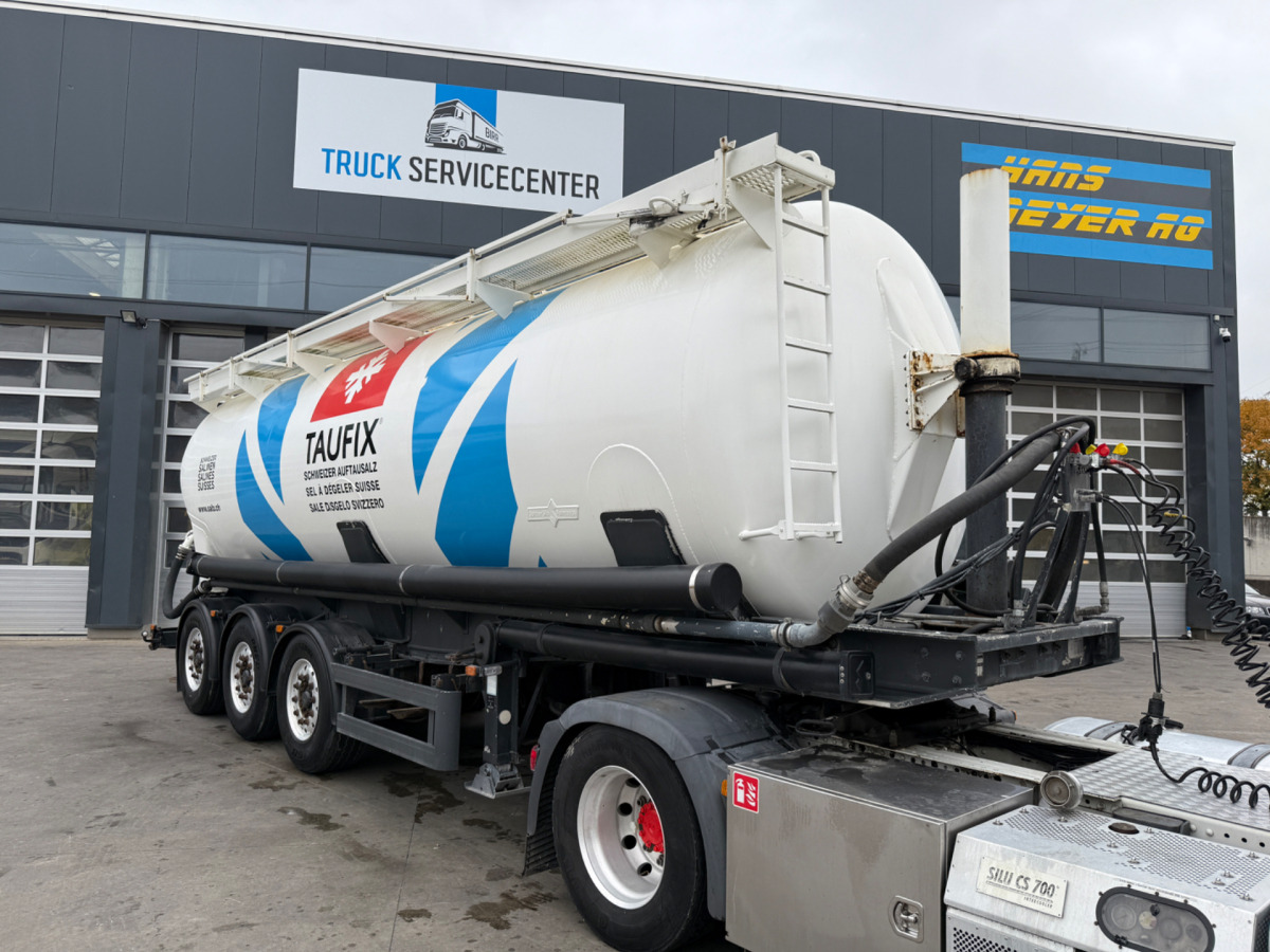 SPITZER 34m3 - Silo poolhaagis: pilt 2 SPITZER 34m3 - Silo poolhaagis: pilt 2