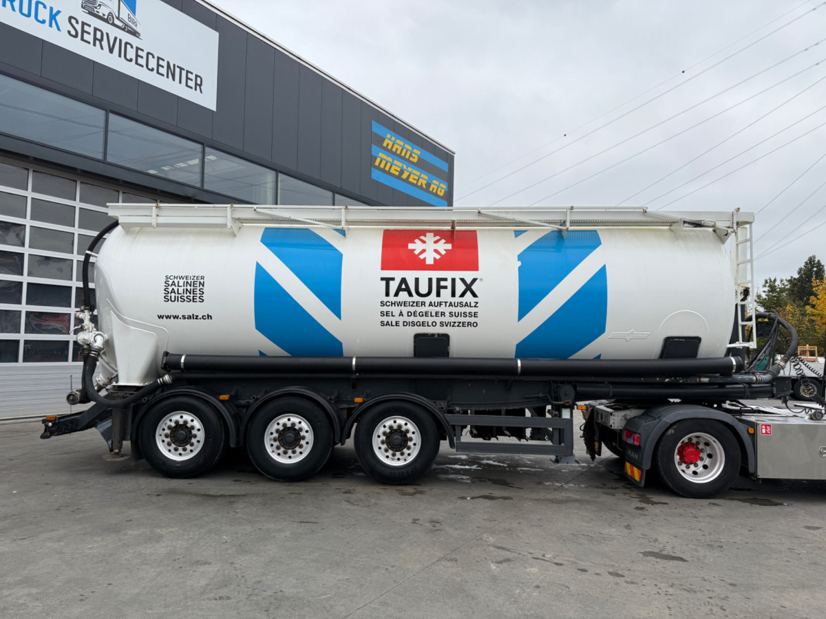 SPITZER 34m3 - Silo poolhaagis: pilt 3 SPITZER 34m3 - Silo poolhaagis: pilt 3