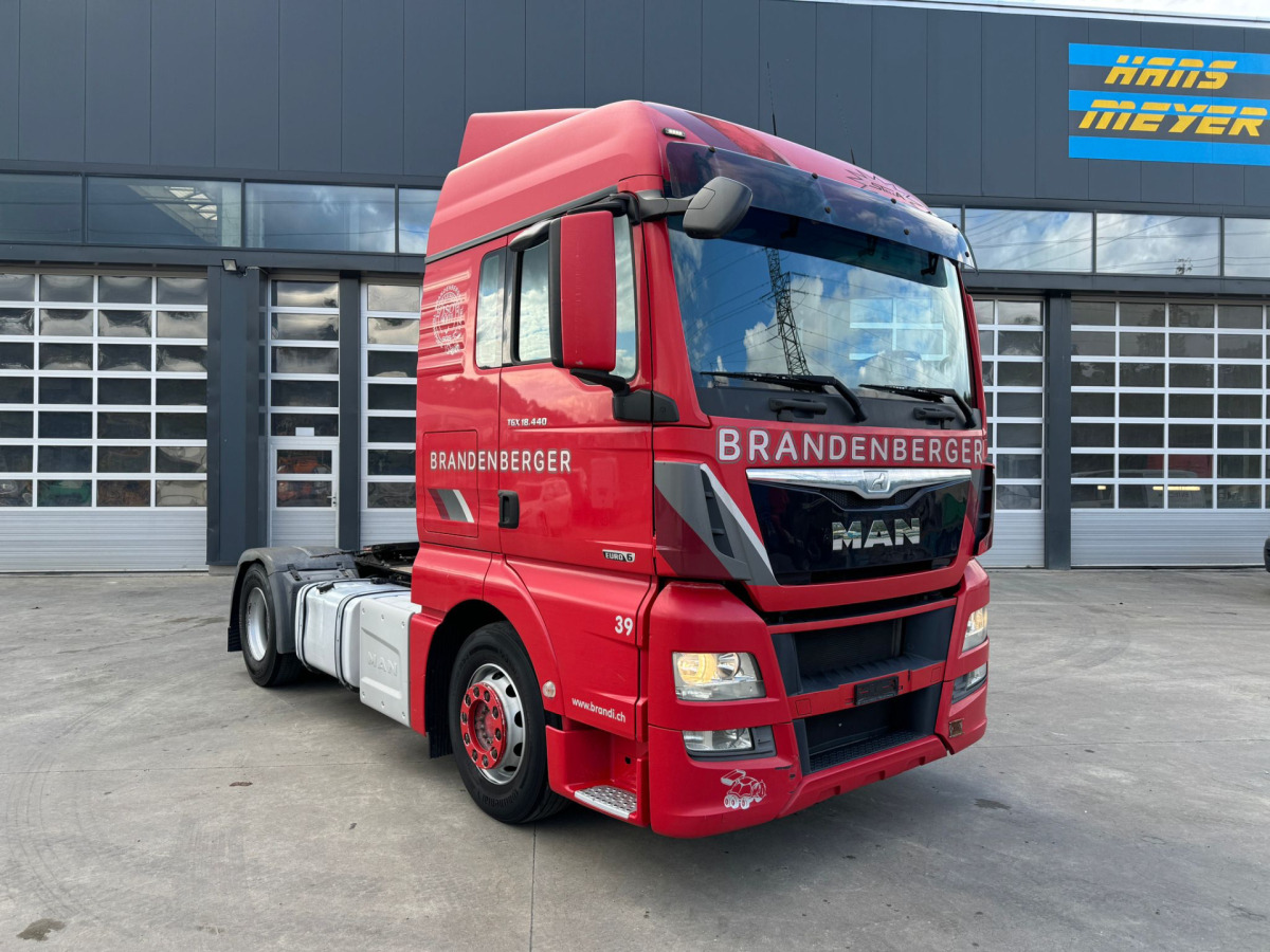 MAN TGX 18.440 4x2 XL C0703 - Sadulveok: pilt 3 MAN TGX 18.440 4x2 XL C0703 - Sadulveok: pilt 3