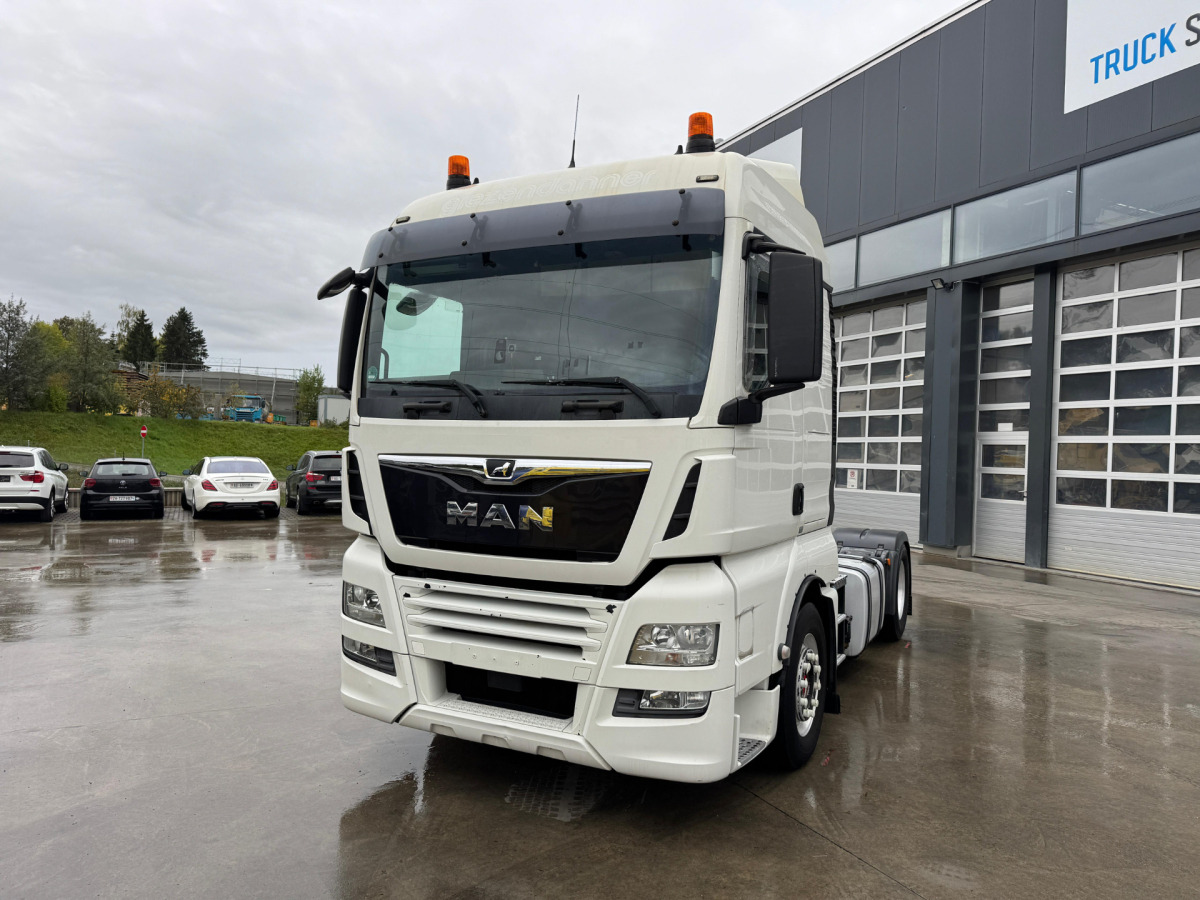 MAN TGX 18.460 GHH Kompressor - Sadulveok: pilt 1 MAN TGX 18.460 GHH Kompressor - Sadulveok: pilt 1