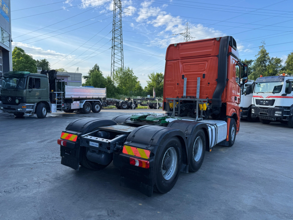 MERCEDES Actros 3358 6x4 120T - Sadulveok: pilt 5 MERCEDES Actros 3358 6x4 120T - Sadulveok: pilt 5