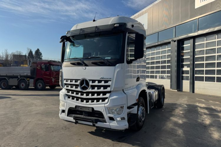 Mercedes-Benz Arocs 1851 4x4H Kipphydraulik - Sadulveok: pilt 1 Mercedes-Benz Arocs 1851 4x4H Kipphydraulik - Sadulveok: pilt 1