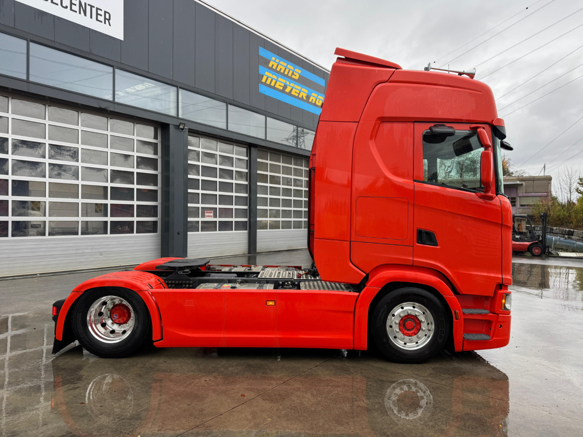 SCANIA S500 4x2 2 Tank 1000L - Sadulveok: pilt 4 SCANIA S500 4x2 2 Tank 1000L - Sadulveok: pilt 4