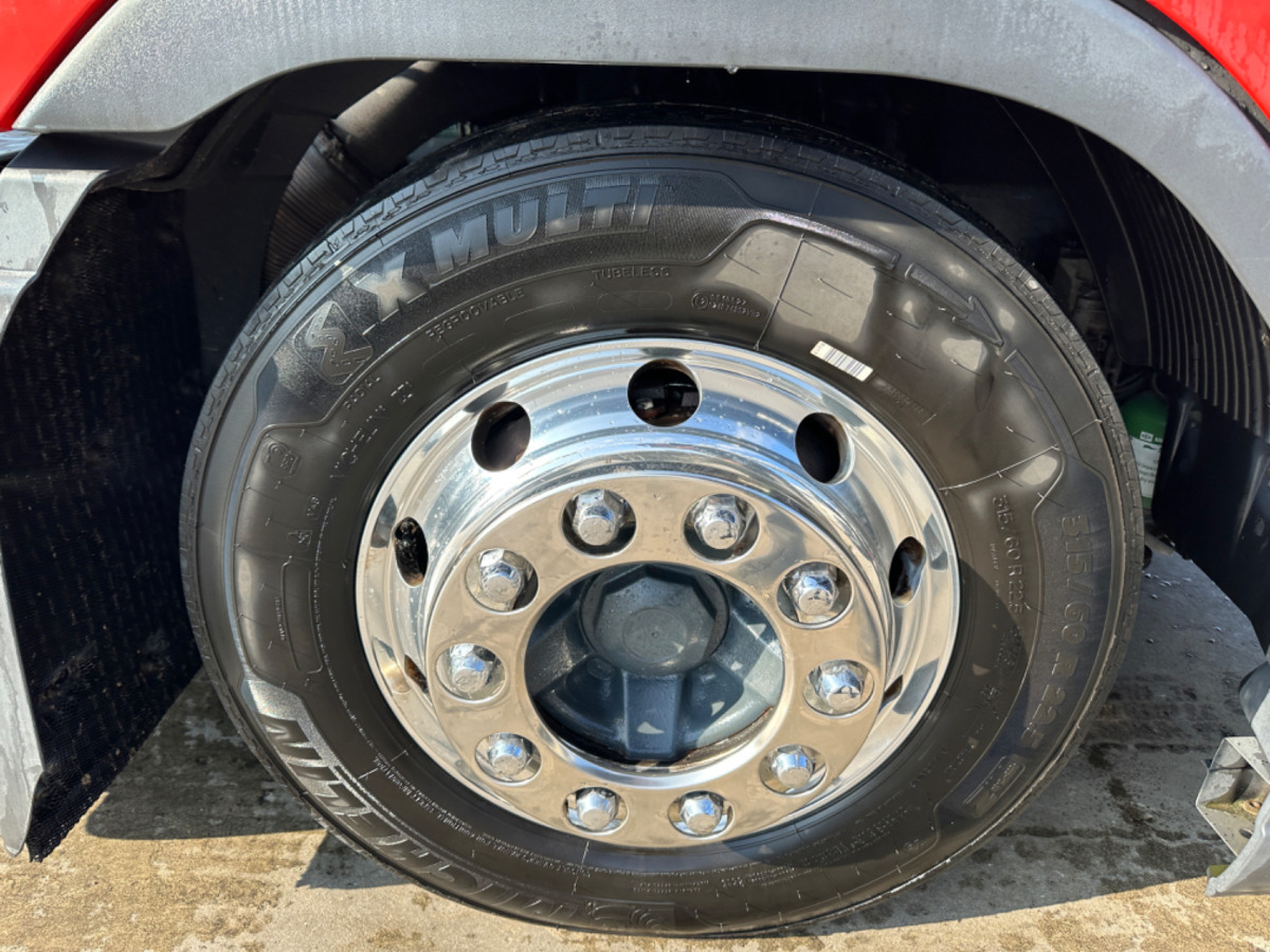 VOLVO FH-420 4x2 Lowdeck - Sadulveok: pilt 4 VOLVO FH-420 4x2 Lowdeck - Sadulveok: pilt 4