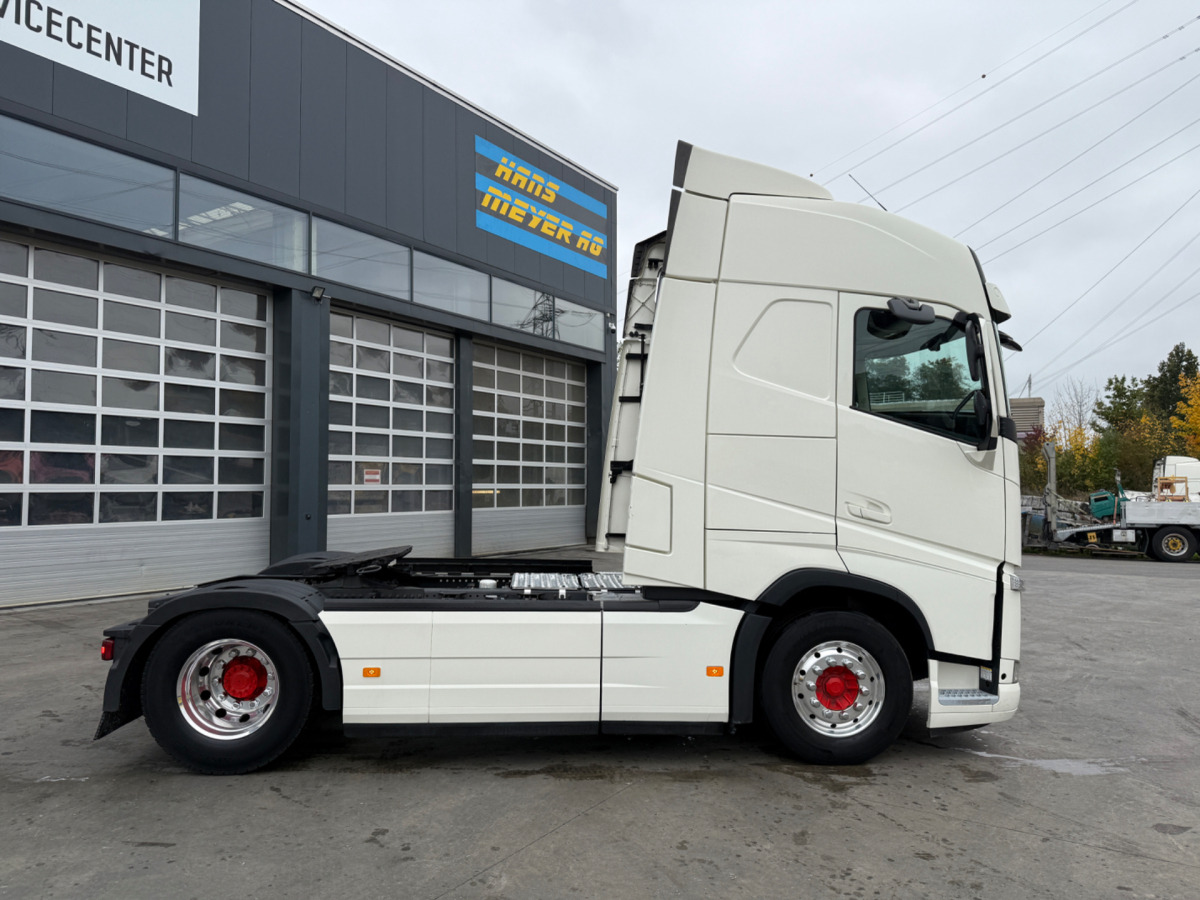 VOLVO FH-460 4x2 - Sadulveok: pilt 4 VOLVO FH-460 4x2 - Sadulveok: pilt 4