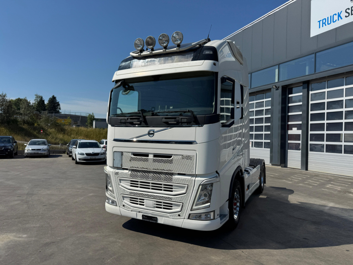 VOLVO FH-460 4x2 XXL - Sadulveok: pilt 1 VOLVO FH-460 4x2 XXL - Sadulveok: pilt 1