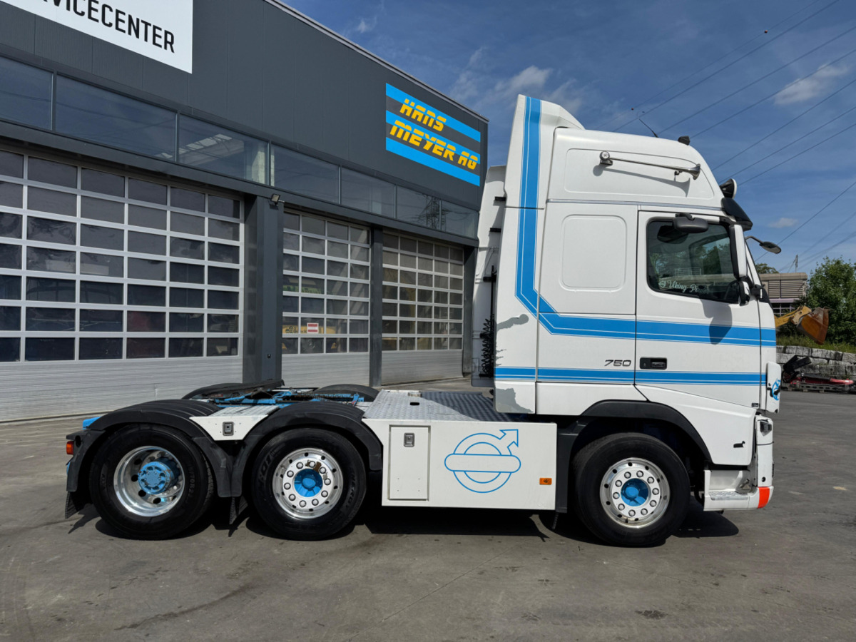 VOLVO FH16-750 6x2 - Sadulveok: pilt 4 VOLVO FH16-750 6x2 - Sadulveok: pilt 4