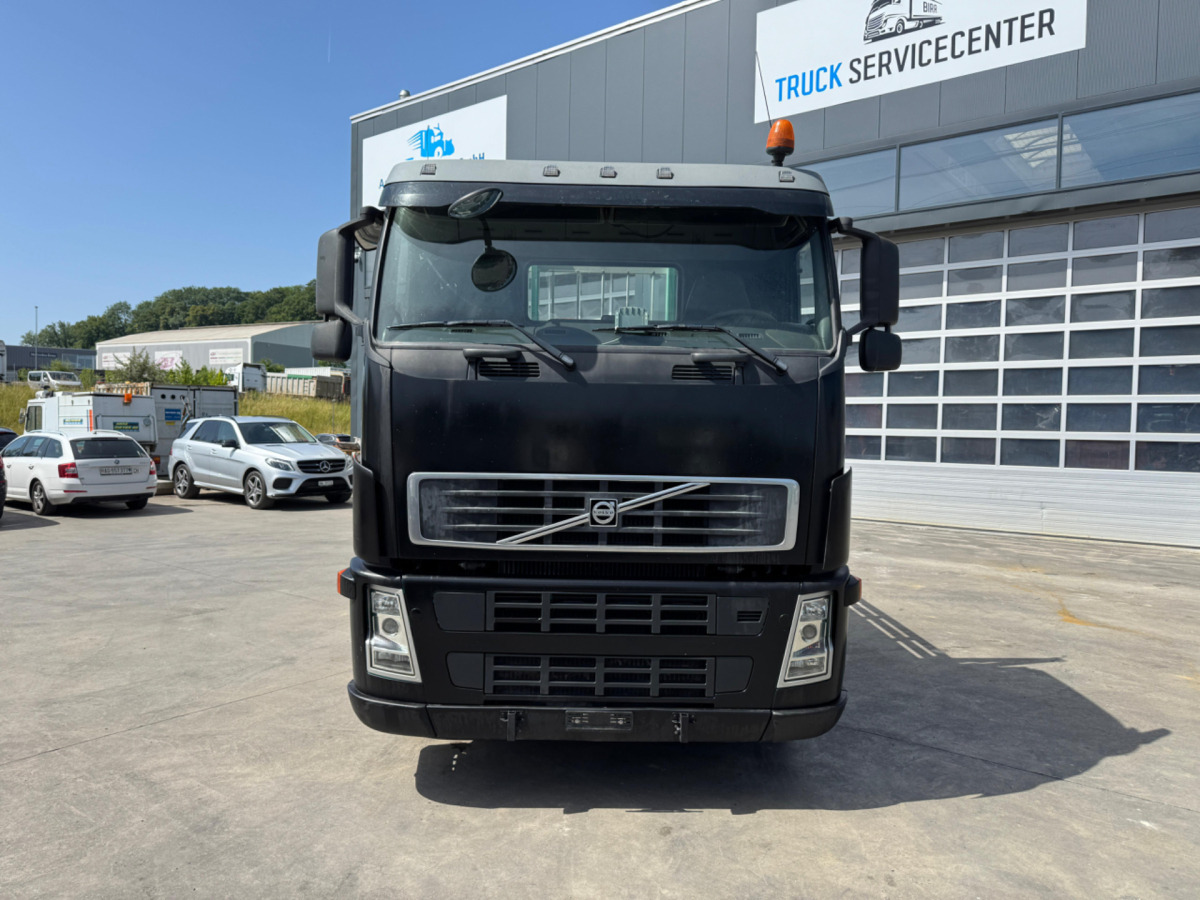 VOLVO FH-460 6x2 PK16502-4 - Kraanaga veoauto: pilt 4 VOLVO FH-460 6x2 PK16502-4 - Kraanaga veoauto: pilt 4