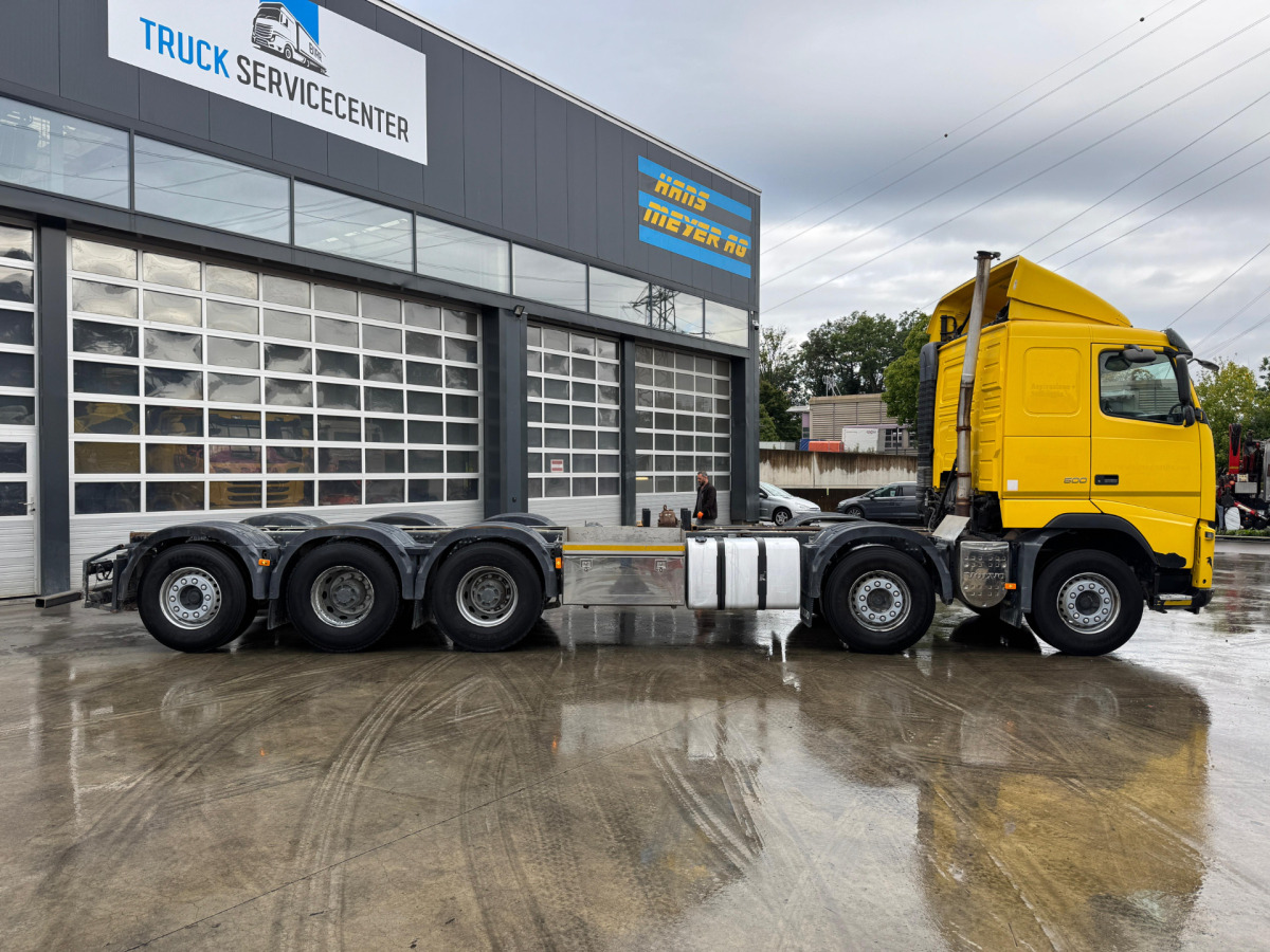 VOLVO FH-500 10x4 - Kabiinišassiiga veoauto: pilt 4 VOLVO FH-500 10x4 - Kabiinišassiiga veoauto: pilt 4