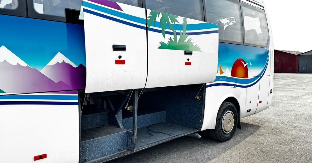 Temsa Opalin 9 / silnik MAN / KLIMA !!! / 39 miejsc / mały przebieg !!! / Cena 114000 zł netto - Kaugsõidu buss: pilt 5 Temsa Opalin 9 / silnik MAN / KLIMA !!! / 39 miejsc / mały przebieg !!! / Cena 114000 zł netto - Kaugsõidu buss: pilt 5