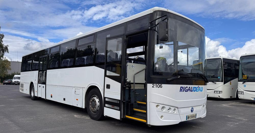 Temsa Tourmalin / motor Cumminis / 64 miejsca / Euro 5 / Cena:59000zł netto - Maakonnaliini buss: pilt 1 Temsa Tourmalin / motor Cumminis / 64 miejsca / Euro 5 / Cena:59000zł netto - Maakonnaliini buss: pilt 1