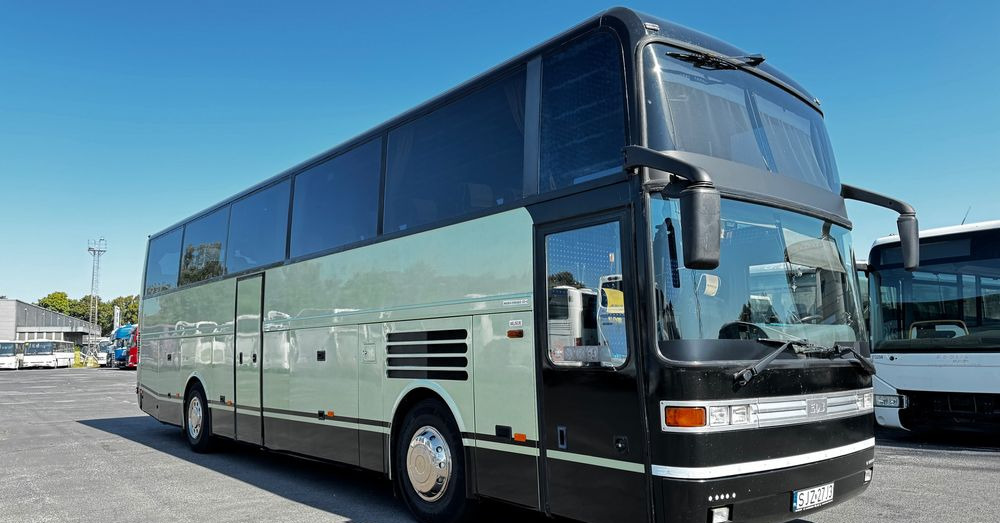 Van Hool EOS 200/ Klimatyzacja / Motor MAN / 51 miejsc / CENA 55000 zł netto - Kaugsõidu buss: pilt 5 Van Hool EOS 200/ Klimatyzacja / Motor MAN / 51 miejsc / CENA 55000 zł netto - Kaugsõidu buss: pilt 5
