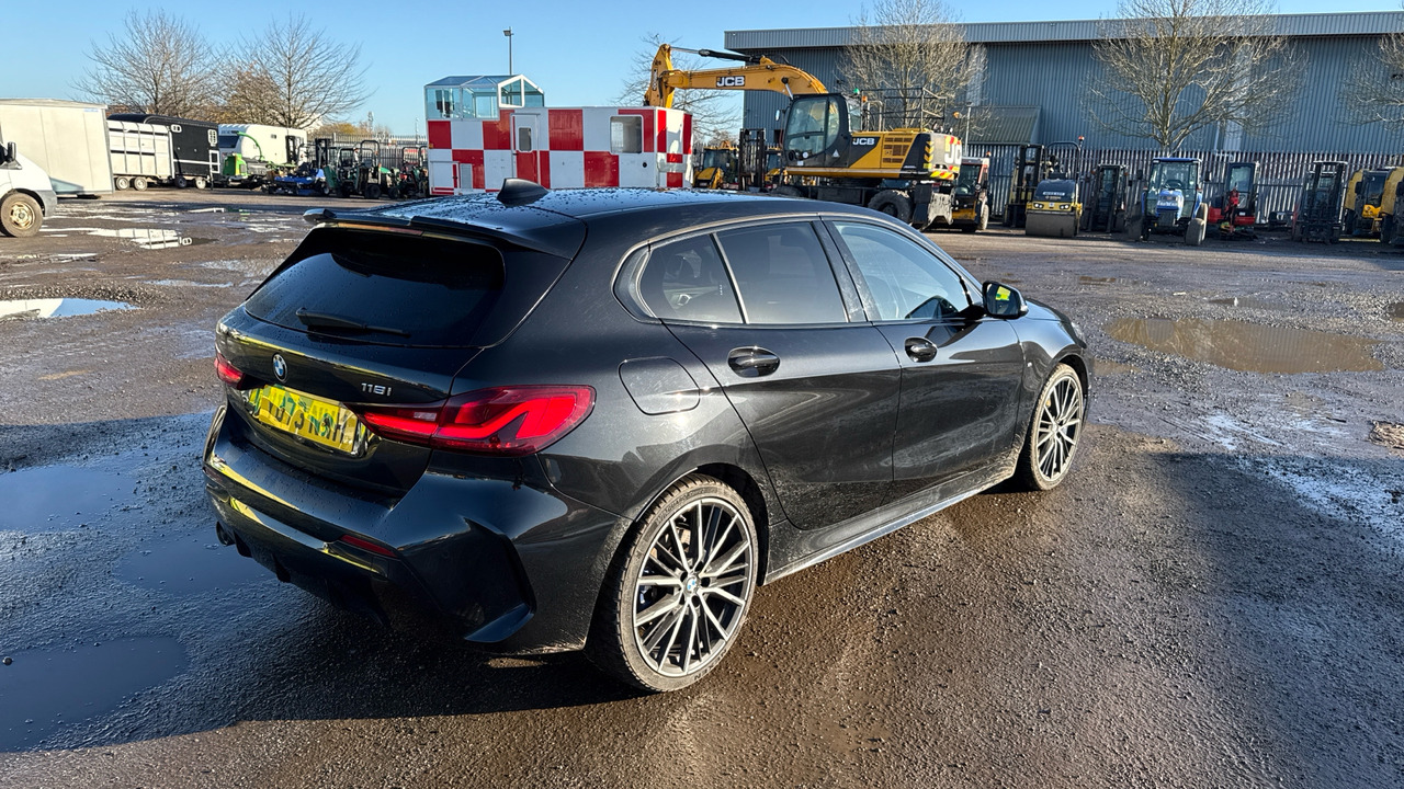 BMW 1 SERIES 118i M Sport - Luukpära: pilt 4 BMW 1 SERIES 118i M Sport - Luukpära: pilt 4