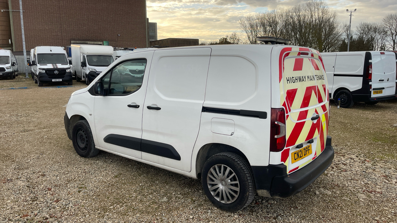 CITROEN BERLINGO ENTERPRISE 650 1.5 BLUEHDI 75PS - Väike kaubik: pilt 3 CITROEN BERLINGO ENTERPRISE 650 1.5 BLUEHDI 75PS - Väike kaubik: pilt 3