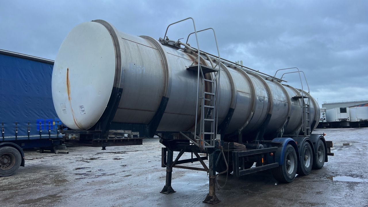 CRANE FRUEHAUF - Tsistern poolhaagis: pilt 3 CRANE FRUEHAUF - Tsistern poolhaagis: pilt 3