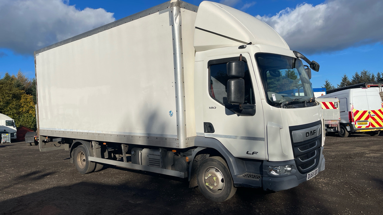 DAF LF 180 - Kasti veoauto: pilt 1 DAF LF 180 - Kasti veoauto: pilt 1