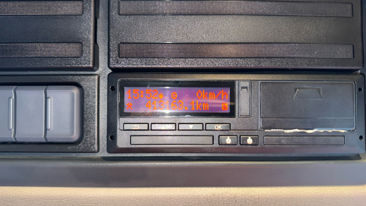 Tent veoauto DAF LF 180: pilt 9 Tent veoauto DAF LF 180: pilt 9