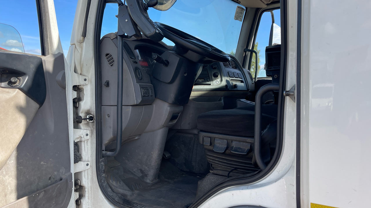 DAF LF 220 - Tänavapühkimismasin: pilt 5 DAF LF 220 - Tänavapühkimismasin: pilt 5