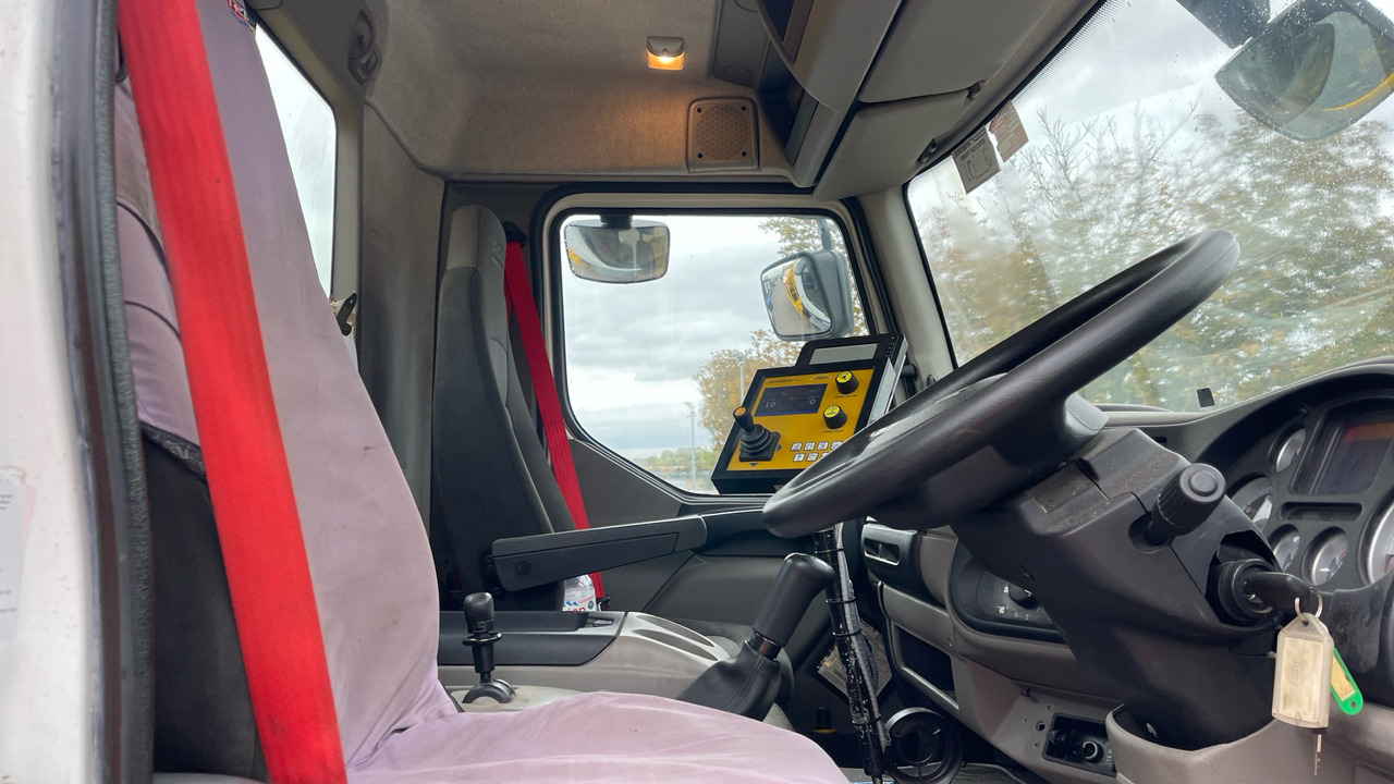 DAF LF 55.220 - Lumekoristusmasina: pilt 5 DAF LF 55.220 - Lumekoristusmasina: pilt 5