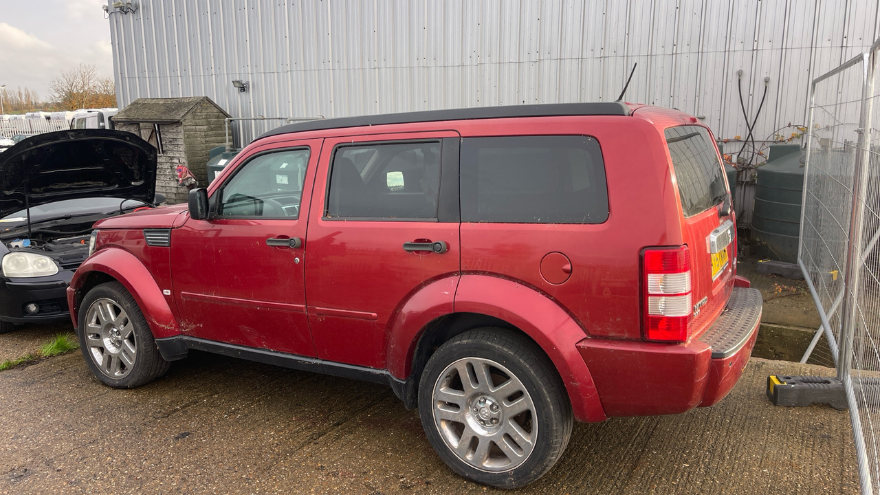 DODGE NITRO SXT - Universaal: pilt 4 DODGE NITRO SXT - Universaal: pilt 4