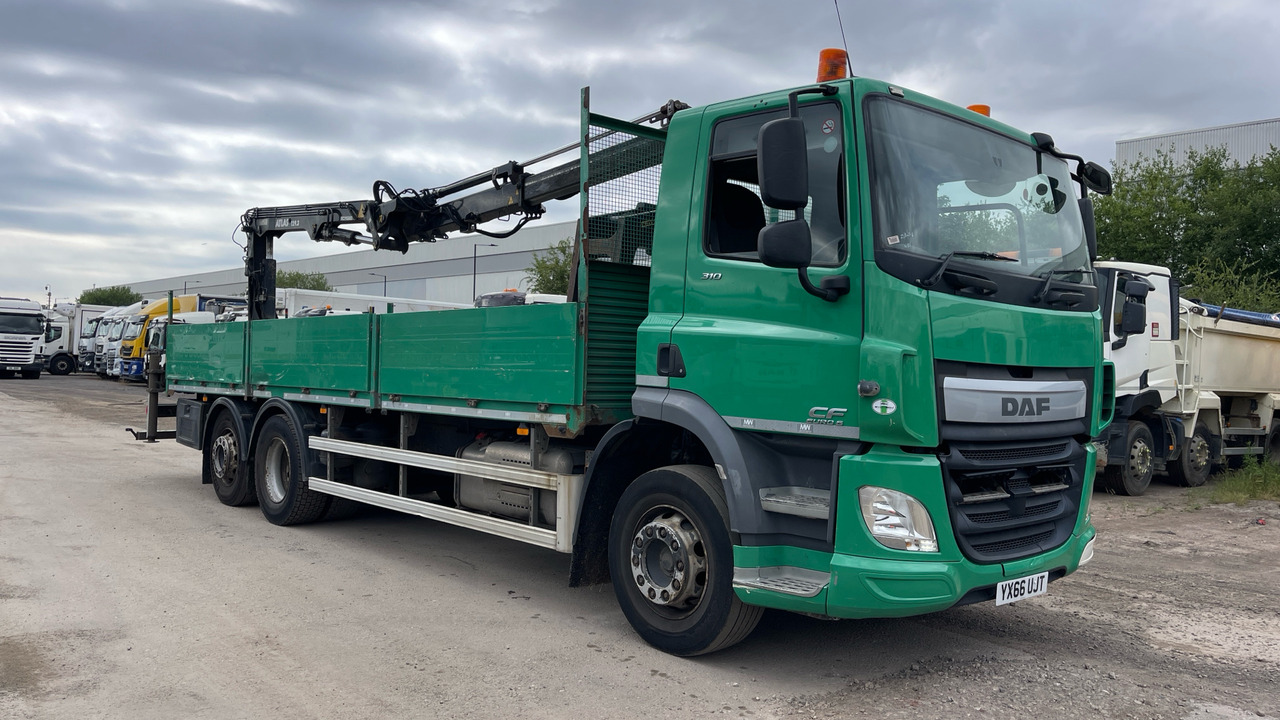Daf CF 310 - Madelveok/ Platvormveok, Kraanaga veoauto: pilt 1 Daf CF 310 - Madelveok/ Platvormveok, Kraanaga veoauto: pilt 1