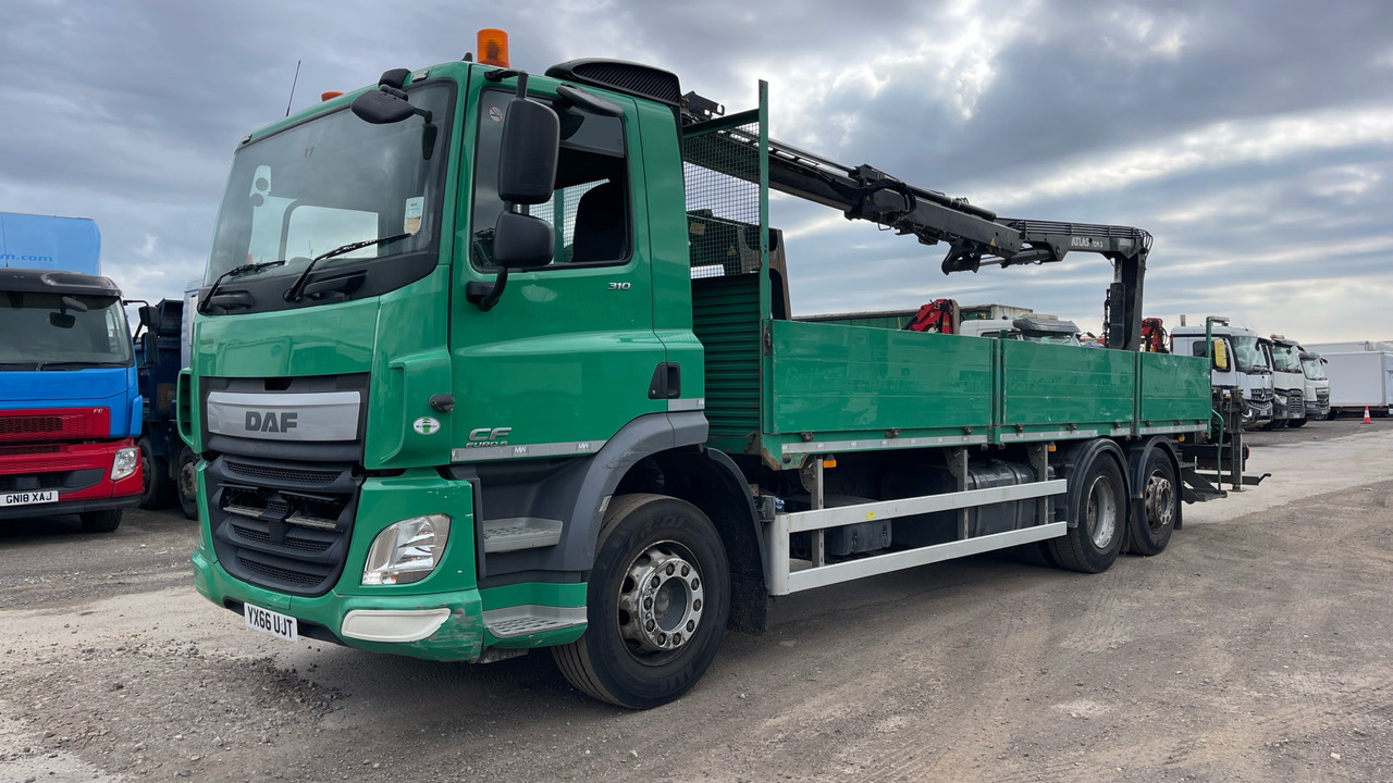 Daf CF 310 - Madelveok/ Platvormveok, Kraanaga veoauto: pilt 2 Daf CF 310 - Madelveok/ Platvormveok, Kraanaga veoauto: pilt 2