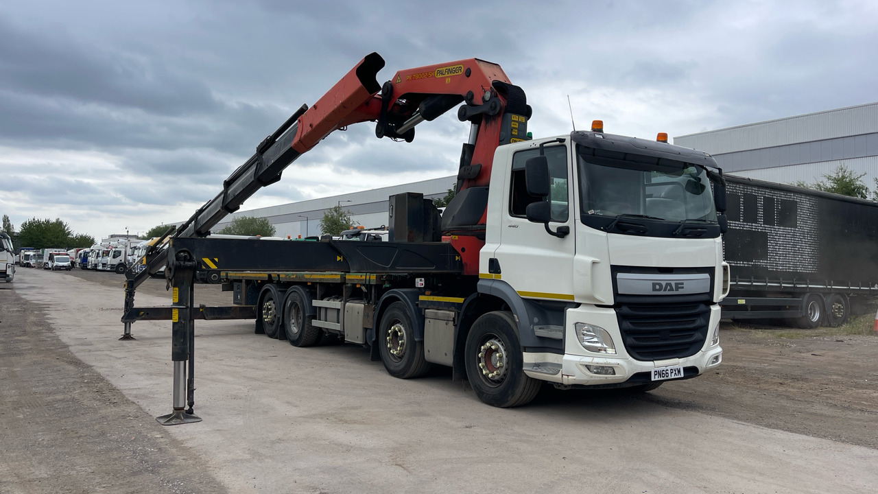 Daf CF 440 - Madelveok/ Platvormveok, Kraanaga veoauto: pilt 1 Daf CF 440 - Madelveok/ Platvormveok, Kraanaga veoauto: pilt 1