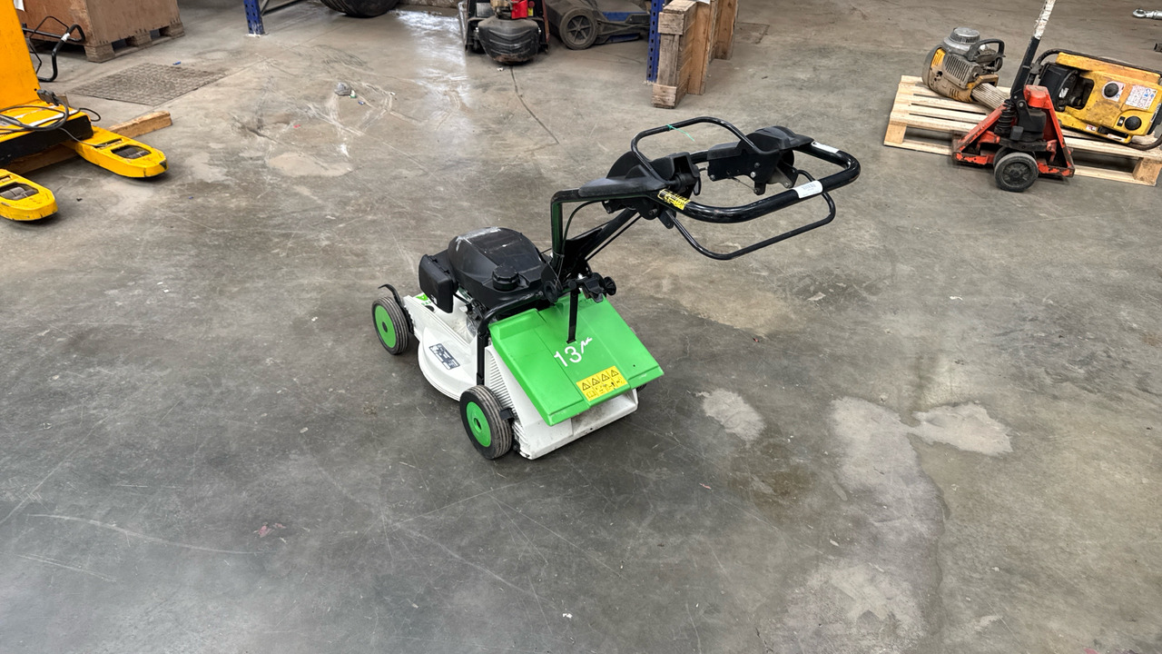 ETESIA PRO 46 BS1347 - Ehitusseade: pilt 3 ETESIA PRO 46 BS1347 - Ehitusseade: pilt 3
