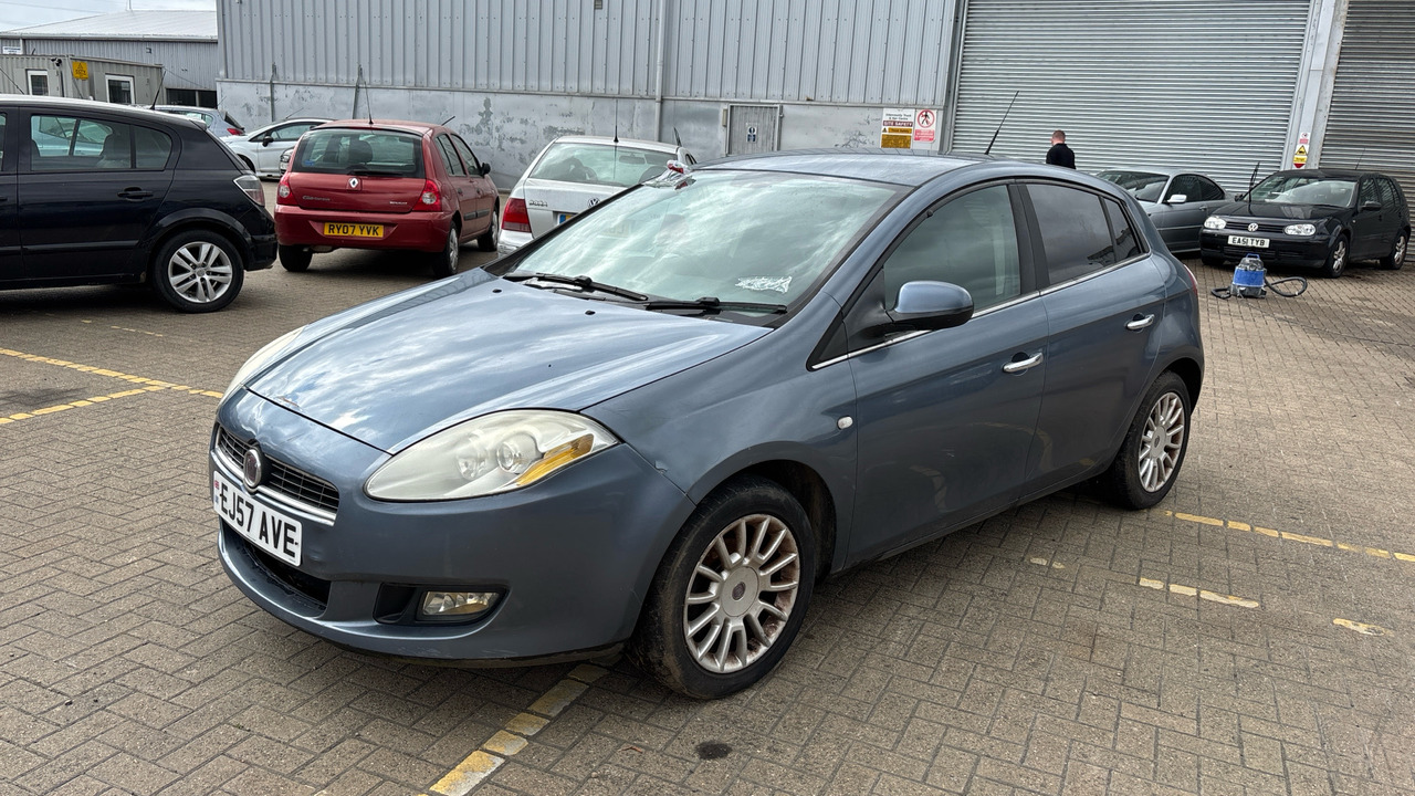 FIAT BRAVO 90 1.4 Dynamic - Luukpära: pilt 2 FIAT BRAVO 90 1.4 Dynamic - Luukpära: pilt 2