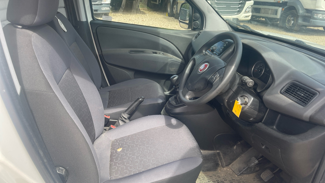 FIAT DOBLO 1.6 Multijet 16V 105PS - Väike kaubik: pilt 5 FIAT DOBLO 1.6 Multijet 16V 105PS - Väike kaubik: pilt 5