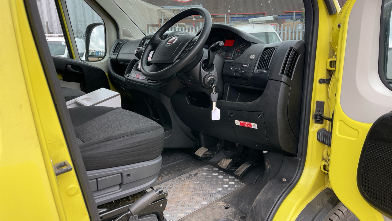 FIAT DUCATO 2.3 Multijet 180PS - Kiirabiauto: pilt 5 FIAT DUCATO 2.3 Multijet 180PS - Kiirabiauto: pilt 5