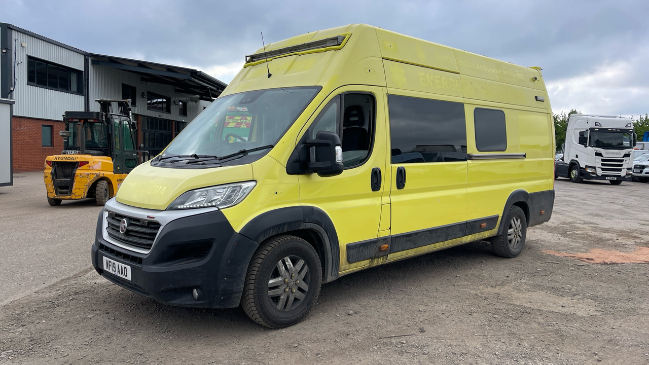 FIAT DUCATO 2.3 Multijet 180PS - Kiirabiauto: pilt 2 FIAT DUCATO 2.3 Multijet 180PS - Kiirabiauto: pilt 2