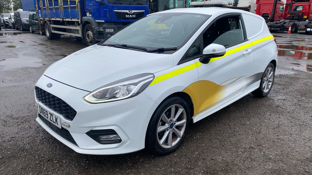 FORD FIESTA 1.5 TDCI 85PS - Auto: pilt 2 FORD FIESTA 1.5 TDCI 85PS - Auto: pilt 2