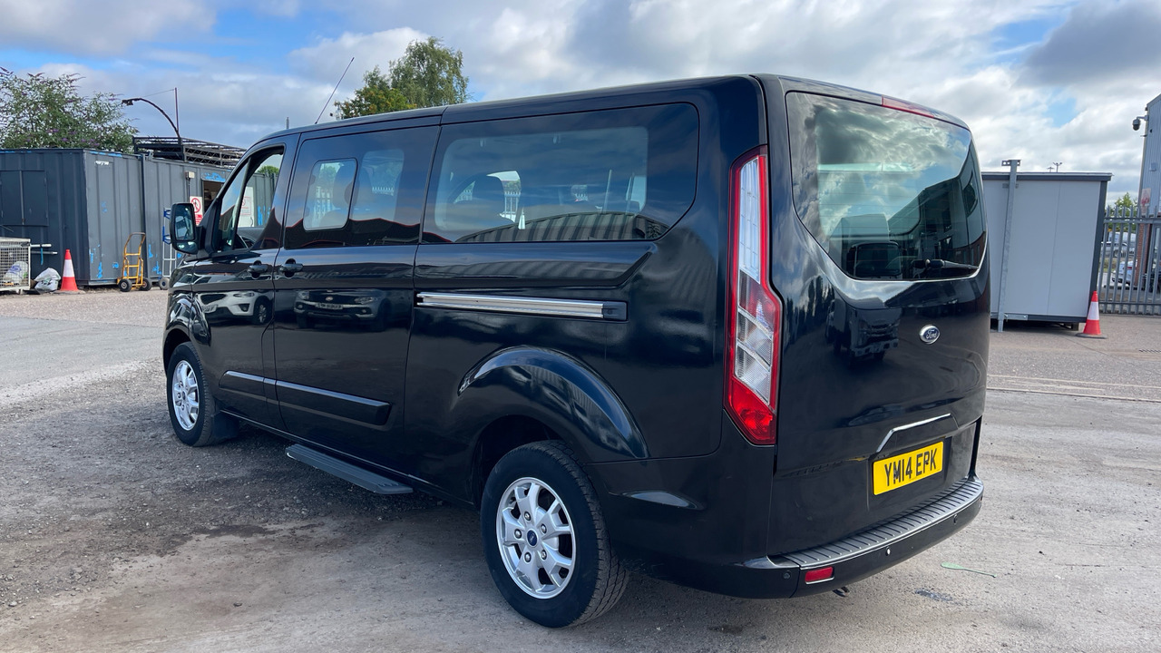 FORD TOURNEO CUSTOM 300 2.2 TDCi 125PS - Väikebuss, Mikrobuss: pilt 3 FORD TOURNEO CUSTOM 300 2.2 TDCi 125PS - Väikebuss, Mikrobuss: pilt 3