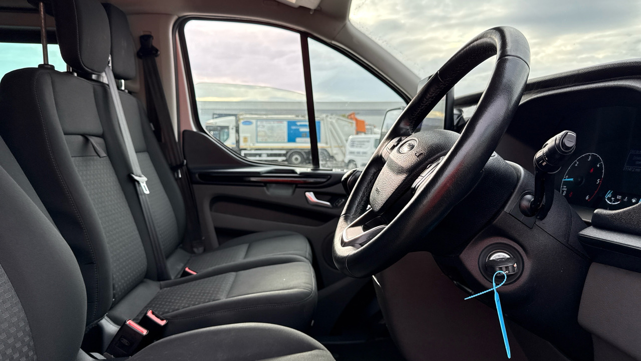 FORD TOURNEO CUSTOM 320 2.0 EcoBlue 105ps - Mikrobuss: pilt 5 FORD TOURNEO CUSTOM 320 2.0 EcoBlue 105ps - Mikrobuss: pilt 5