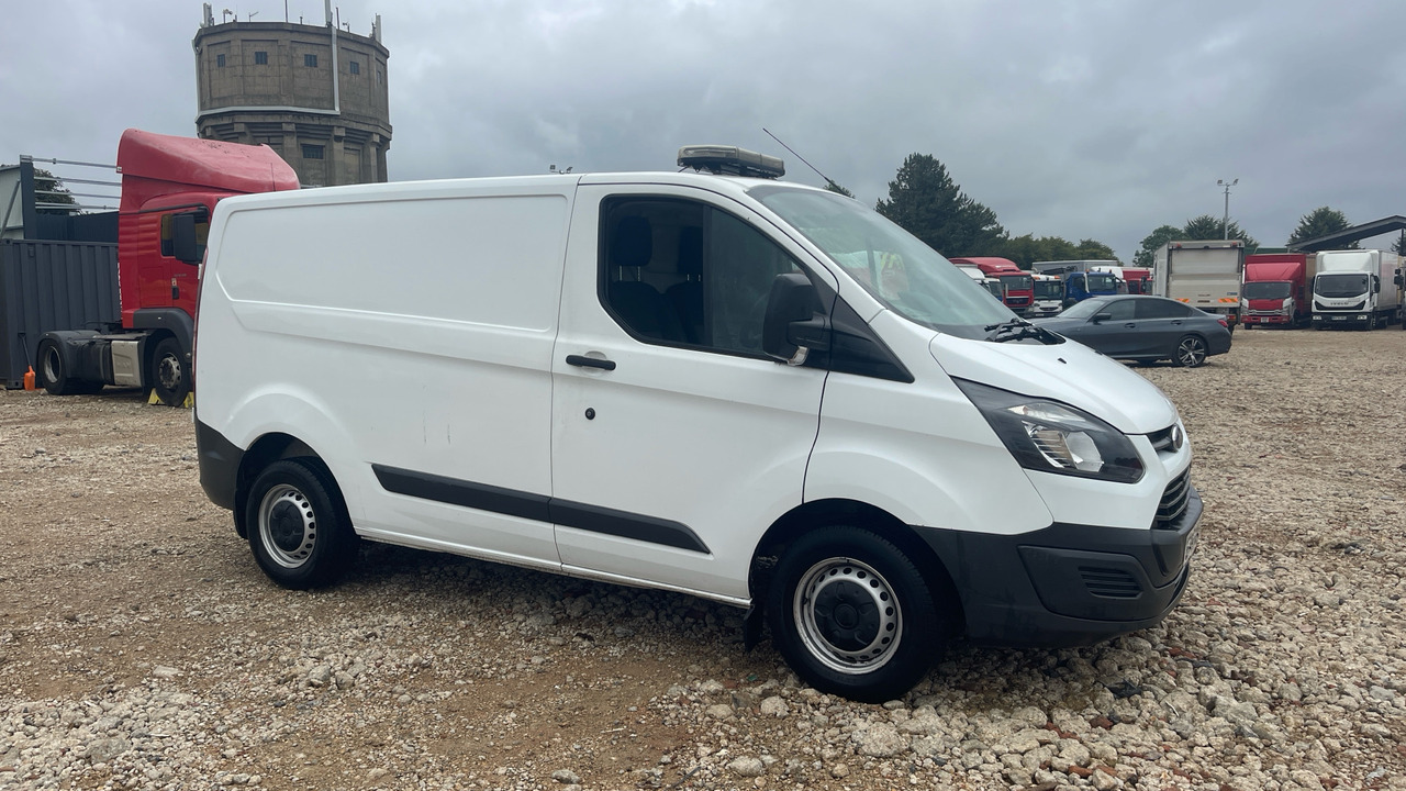 FORD TRANSIT CUSTOM 270 2.0 TDCI 105PS - Väike kaubik: pilt 1 FORD TRANSIT CUSTOM 270 2.0 TDCI 105PS - Väike kaubik: pilt 1