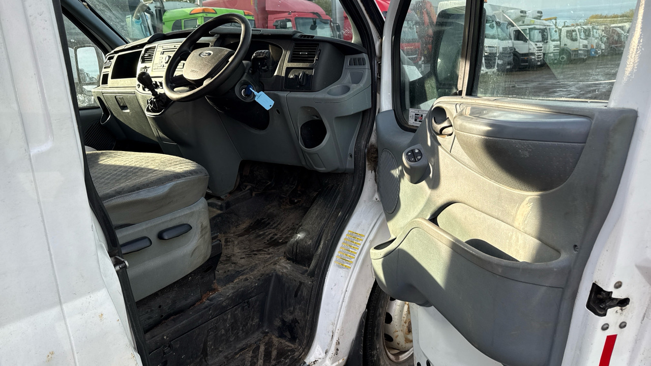 FORD TRANSIT T350 TDCi 100ps - Tarbesõiduk kallur: pilt 5 FORD TRANSIT T350 TDCi 100ps - Tarbesõiduk kallur: pilt 5