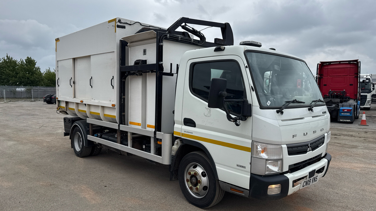 FUSO CANTER 7C15 - Prügiauto: pilt 1 FUSO CANTER 7C15 - Prügiauto: pilt 1