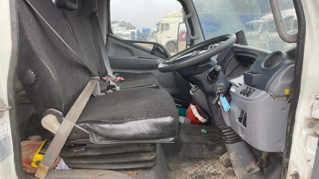 FUSO CANTER 7C15 - Kallurauto: pilt 5 FUSO CANTER 7C15 - Kallurauto: pilt 5