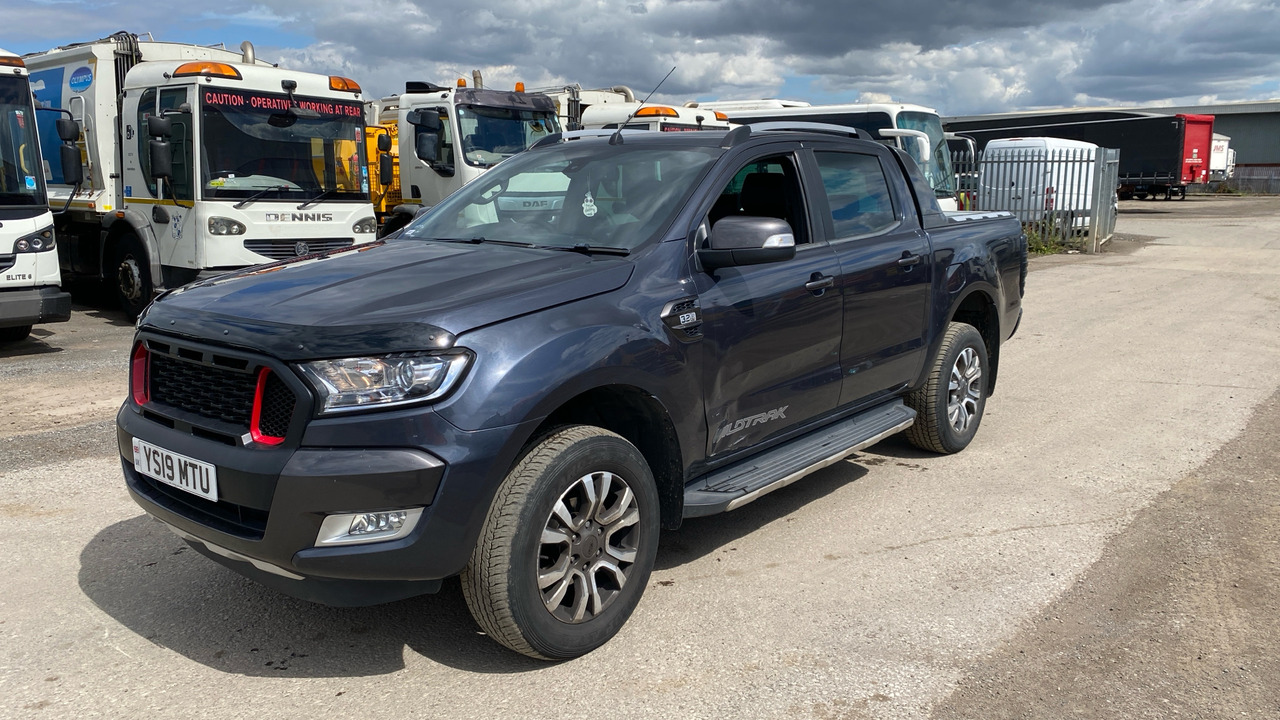 Ford Ranger WILDTRAK 200 3.2 TDCi - Pikap, Meeskonnaauto: pilt 2 Ford Ranger WILDTRAK 200 3.2 TDCi - Pikap, Meeskonnaauto: pilt 2