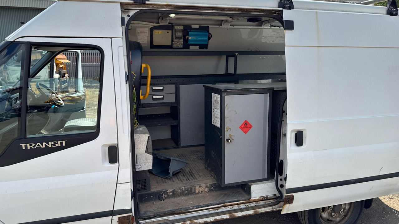 Kaubik Ford Transit  350 2.2 TDCi 125ps: pilt 15