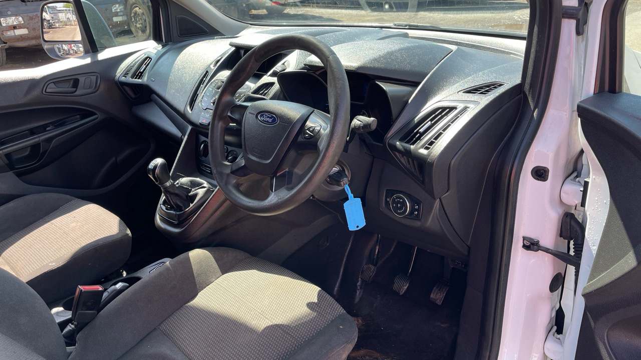 Ford Transit Connect 220 1.5 TDCi 100PS - Väike kaubik: pilt 5 Ford Transit Connect 220 1.5 TDCi 100PS - Väike kaubik: pilt 5