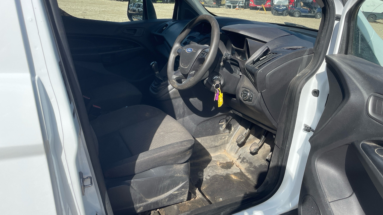 Ford Transit Connect 240 1.5 TDCI 100PS - Väike kaubik: pilt 5 Ford Transit Connect 240 1.5 TDCI 100PS - Väike kaubik: pilt 5