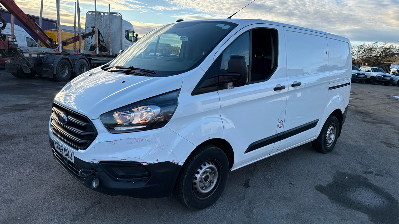 Ford Transit Custom 280 2.0 ECOBLUE 105PS - Väike kaubik: pilt 2 Ford Transit Custom 280 2.0 ECOBLUE 105PS - Väike kaubik: pilt 2