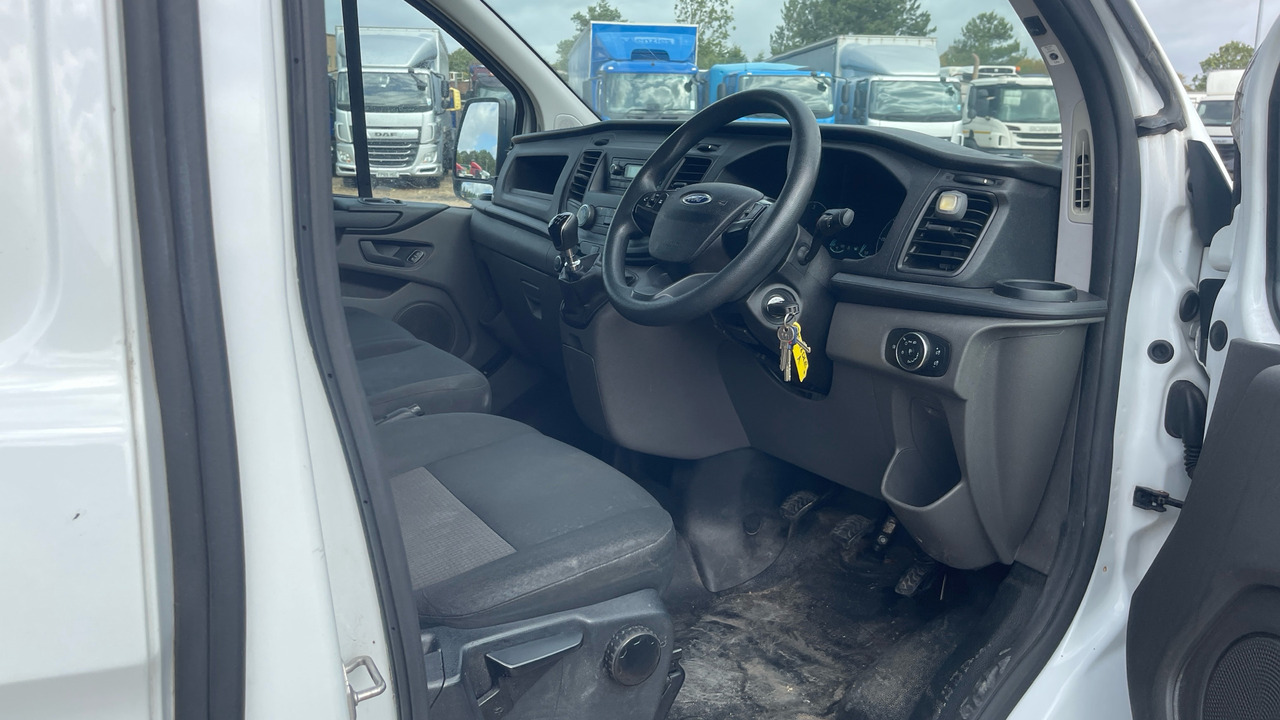 Ford Transit Custom 280 2.0 TDCI 105PS - Väike kaubik: pilt 5 Ford Transit Custom 280 2.0 TDCI 105PS - Väike kaubik: pilt 5