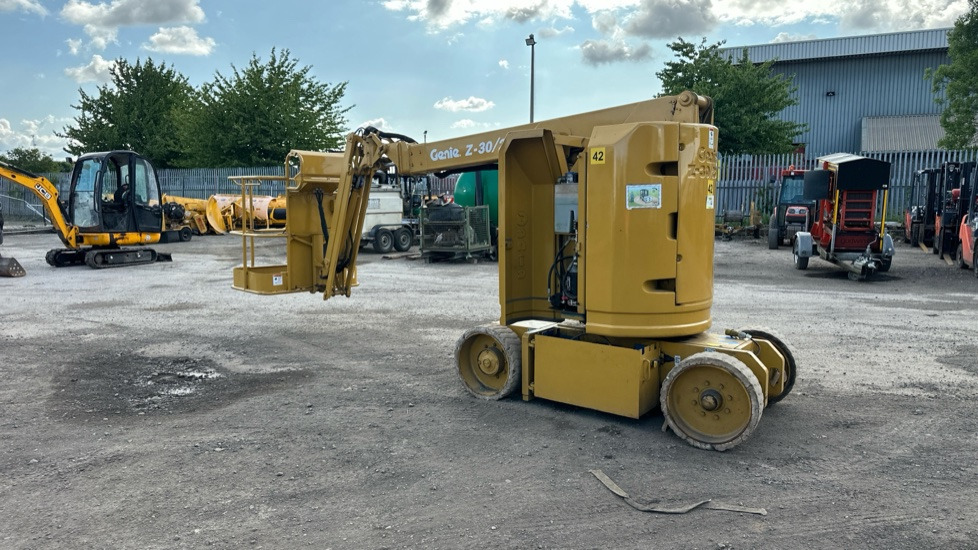 GENIE 230/20N - Ehitusseade: pilt 3 GENIE 230/20N - Ehitusseade: pilt 3